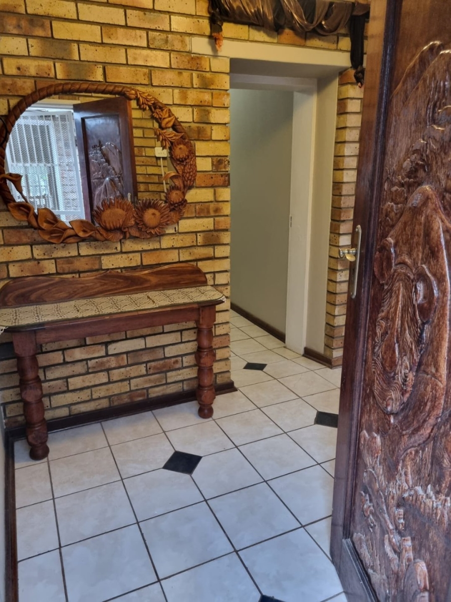 3 Bedroom Property for Sale in Wolmaransstad North West